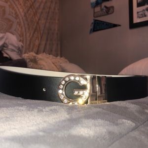 Guess belt!